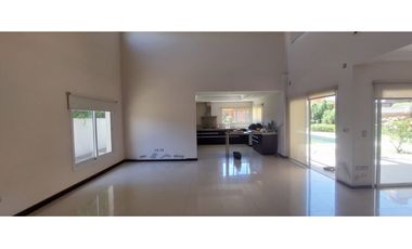 HERMOSA CASA EN VENTA