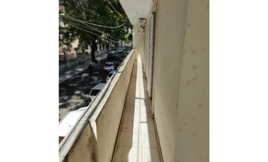 Departamento céntrico en venta, Bolivar y San Juan