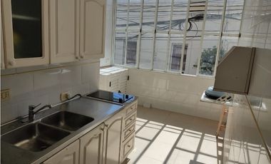 Departamento céntrico en venta, Bolivar y San Juan