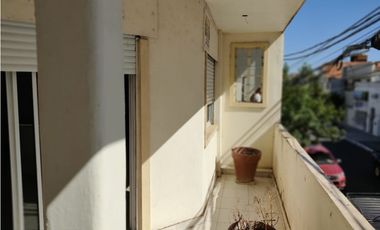 Departamento céntrico en venta, Bolivar y San Juan