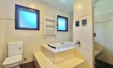 Casa en Venta en Algarrobal - Chicureo Poniente