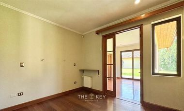 Casa en Venta en Algarrobal - Chicureo Poniente