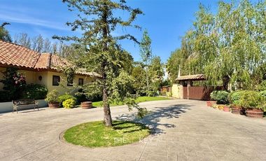 Casa en Venta en Algarrobal - Chicureo Poniente