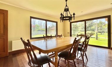 Casa en Venta en Algarrobal - Chicureo Poniente