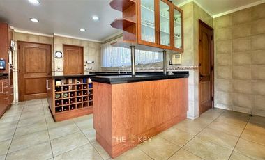 Casa en Venta en Algarrobal - Chicureo Poniente