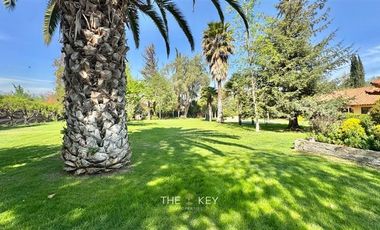 Casa en Venta en Algarrobal - Chicureo Poniente