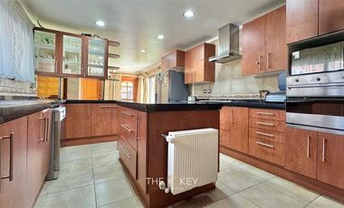 Casa en Venta en Algarrobal - Chicureo Poniente