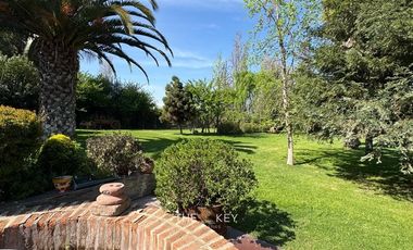 Casa en Venta en Algarrobal - Chicureo Poniente
