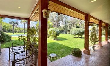 Casa en Venta en Algarrobal - Chicureo Poniente