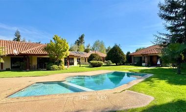Casa en Venta en Algarrobal - Chicureo Poniente