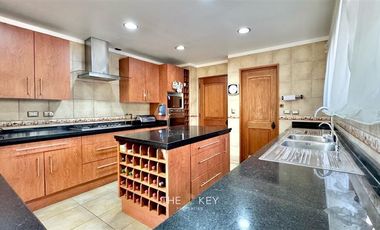 Casa en Venta en Algarrobal - Chicureo Poniente