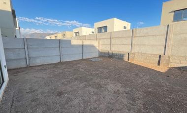 Casa en Arriendo en El Remanso, Machalí