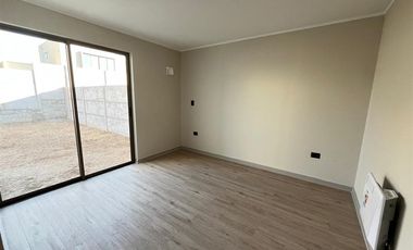 Casa en Arriendo en El Remanso, Machalí