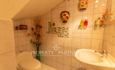 Casa en Villa Macul. 450 m² terreno, en Armando Moock