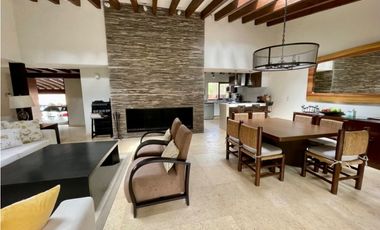 CASA EN RENTA, AVNDARO