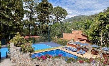 CASA EN RENTA, AVNDARO