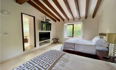 CASA EN RENTA, AVNDARO