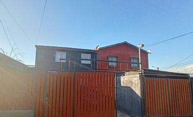 Invierte o Vive | Excelente Casa en Diego Portales