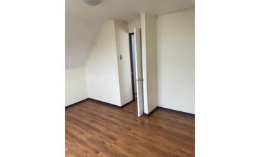 ARRIENDO DE CASA DOÑA ANTONIA I