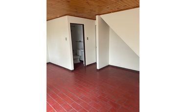 ARRIENDO DE CASA DOÑA ANTONIA I