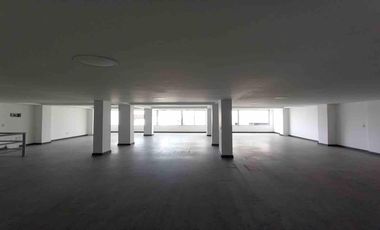 LOCAL EN ARRIENDO EN LA CAMELIA/MANIZALES