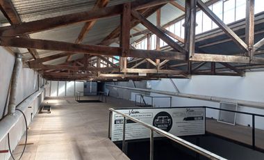 Galpón en Rosario - Trifásica - Dos Plantas