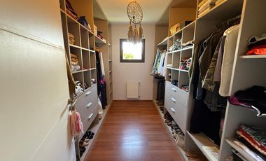 Casa en Altos de Manantiales