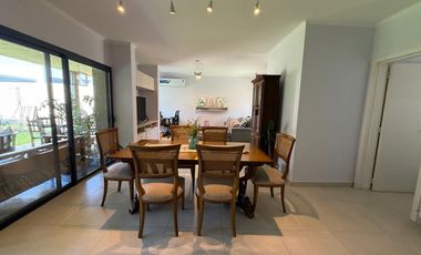 Casa en Altos de Manantiales