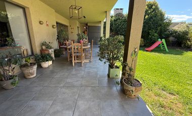 Casa en Altos de Manantiales