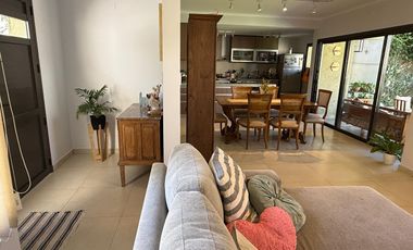 Casa en Altos de Manantiales