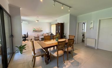 Casa en Altos de Manantiales