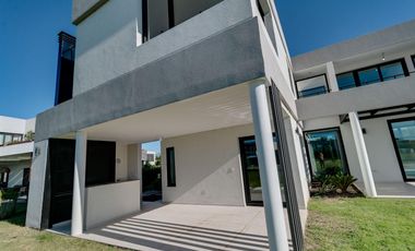 Venta de casa a Estrenar en Greenville Polo & Resort