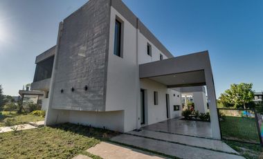 Venta de casa a Estrenar en Greenville Polo & Resort