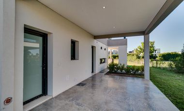 Venta de casa a Estrenar en Greenville Polo & Resort