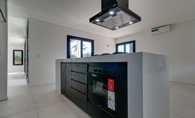 Venta de casa a Estrenar en Greenville Polo & Resort