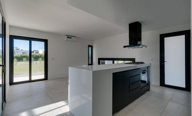 Venta de casa a Estrenar en Greenville Polo & Resort