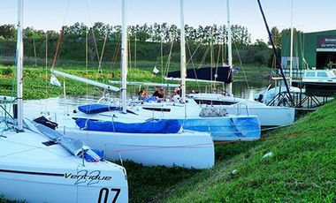 ESCRITURADO - BAJADA NAUTICA - RIO - PILETA