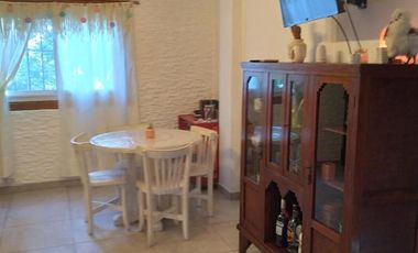 PH 3 ambientes con patio, muy buen estado