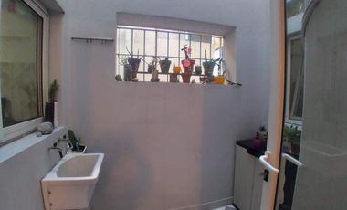 PH 3 ambientes con patio, muy buen estado