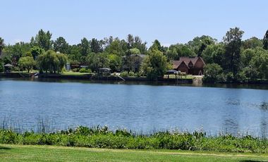 Casa en Nautico Escobar