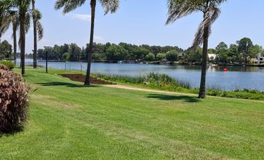 Casa en Nautico Escobar