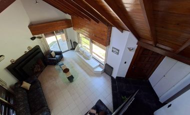 Casa en Nautico Escobar