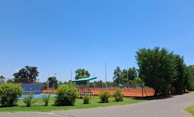 Casa en Nautico Escobar