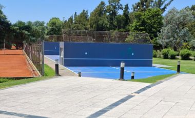 Casa en Nautico Escobar