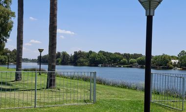 Casa en Nautico Escobar