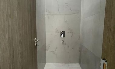 VENTA EXCELENTES DUPLEX BARRIO NOBU TOWN (DOCTA)