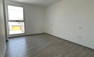 VENTA EXCELENTES DUPLEX BARRIO NOBU TOWN (DOCTA)