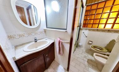 Chalet en Muy Buena Ubicación- Adrogue