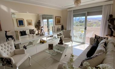 Departamento en  venta, dos dormitorios con cochera, Opera Luxury