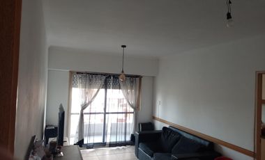 Departamento de tres ambientes a la venta en Torres Coto Sarandi